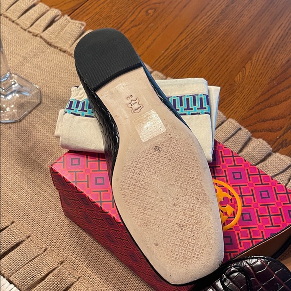 Tory Burch Cocoa and Perf Black Loafers - Picture 3 of 7